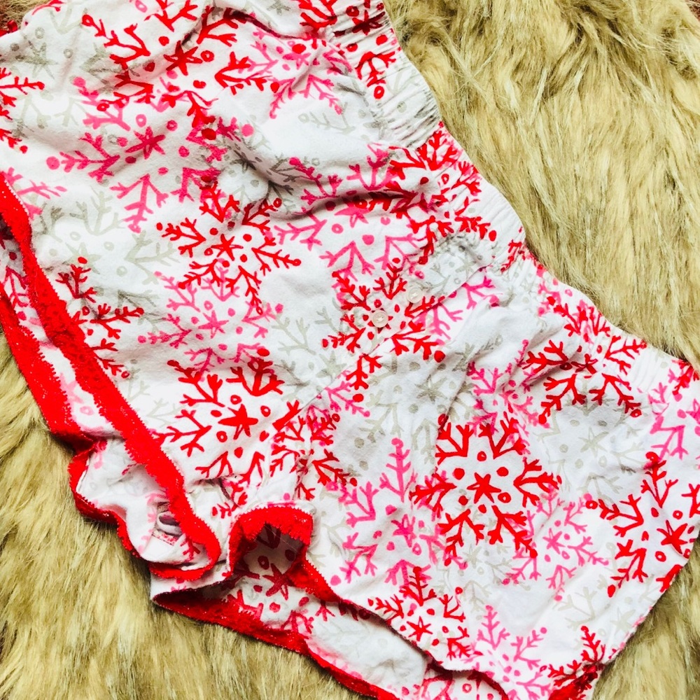 Like new Victoria’s Secret sleep shorts